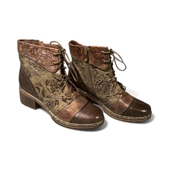 L'artiste Shoes - L'Artiste by Spring Step Leather Lace-Up Boots - Fallinluv Olive EU 42 US10.5-11